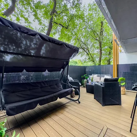 Z Duzym Tarasem W Centrum Krakowa * Краков